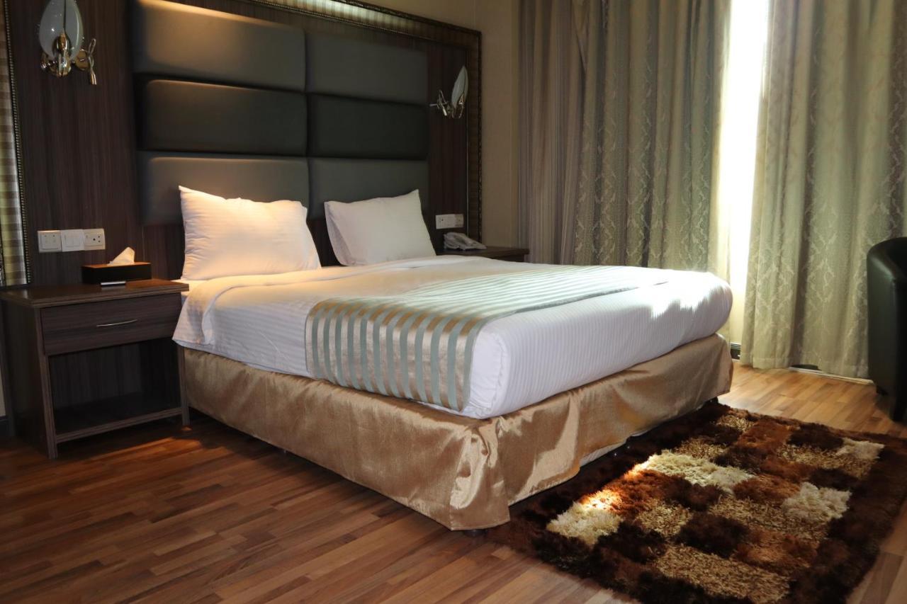 Pearl Swiss Hotel Dubai Exterior foto